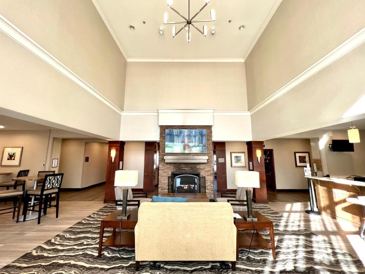 Staybridge Suites Detroit-Novi By Ihg Eksteriør billede